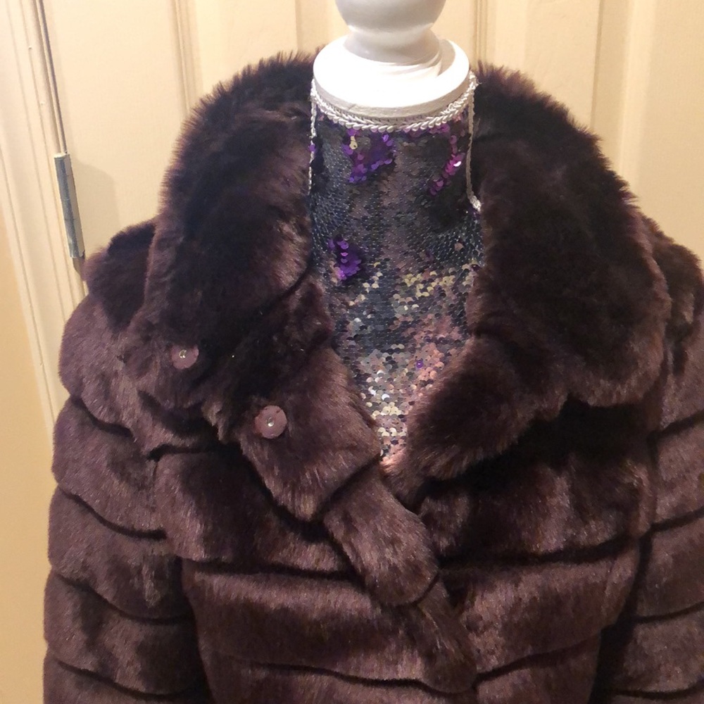 Coat - Picture 3 of 5
